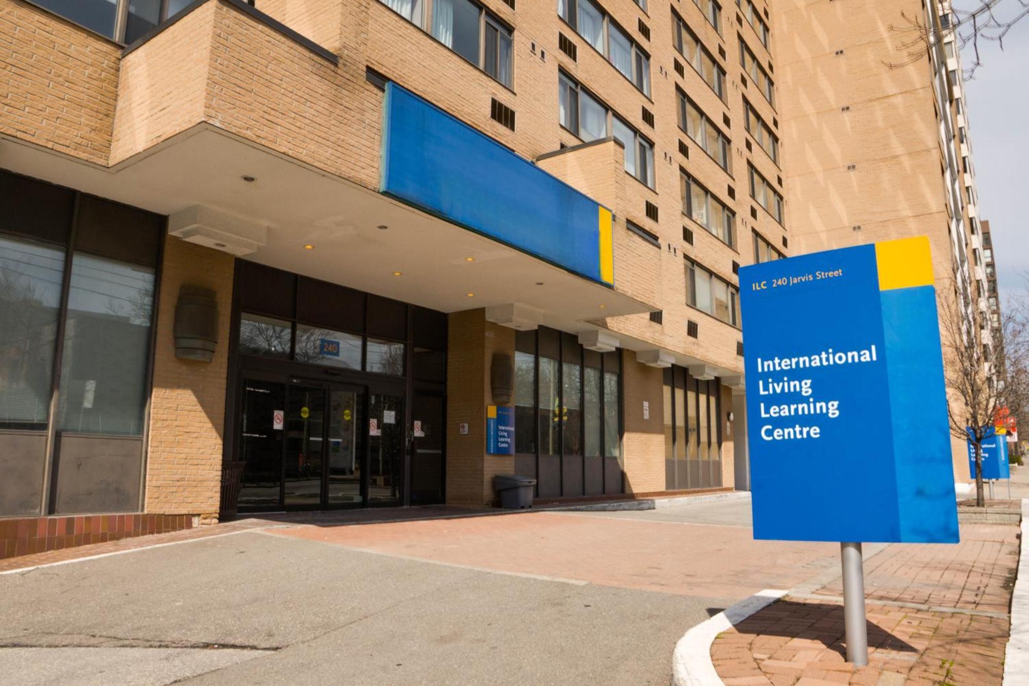 Toronto Metropolitan University-International Living Learning Residence Esterno foto